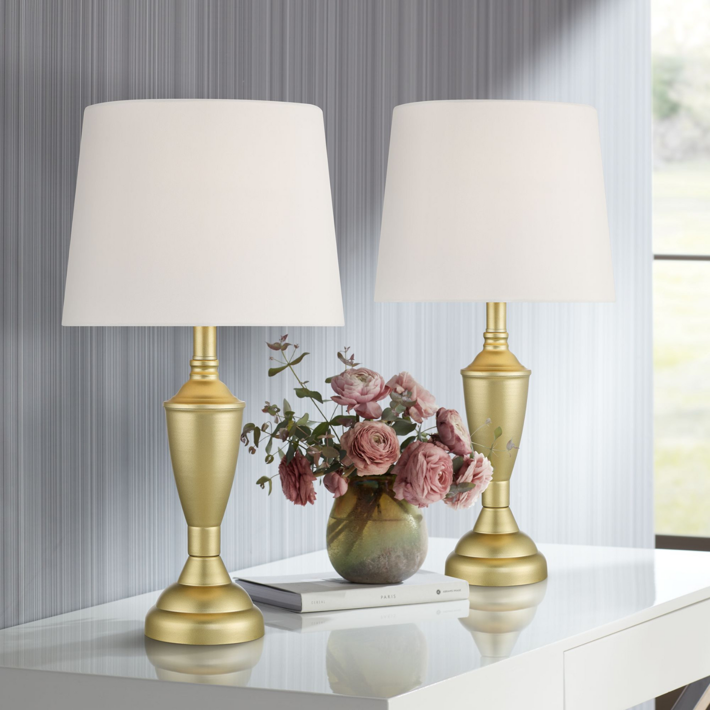 Lámpara de mesa Set x 2 Unidades En Metal Dorado