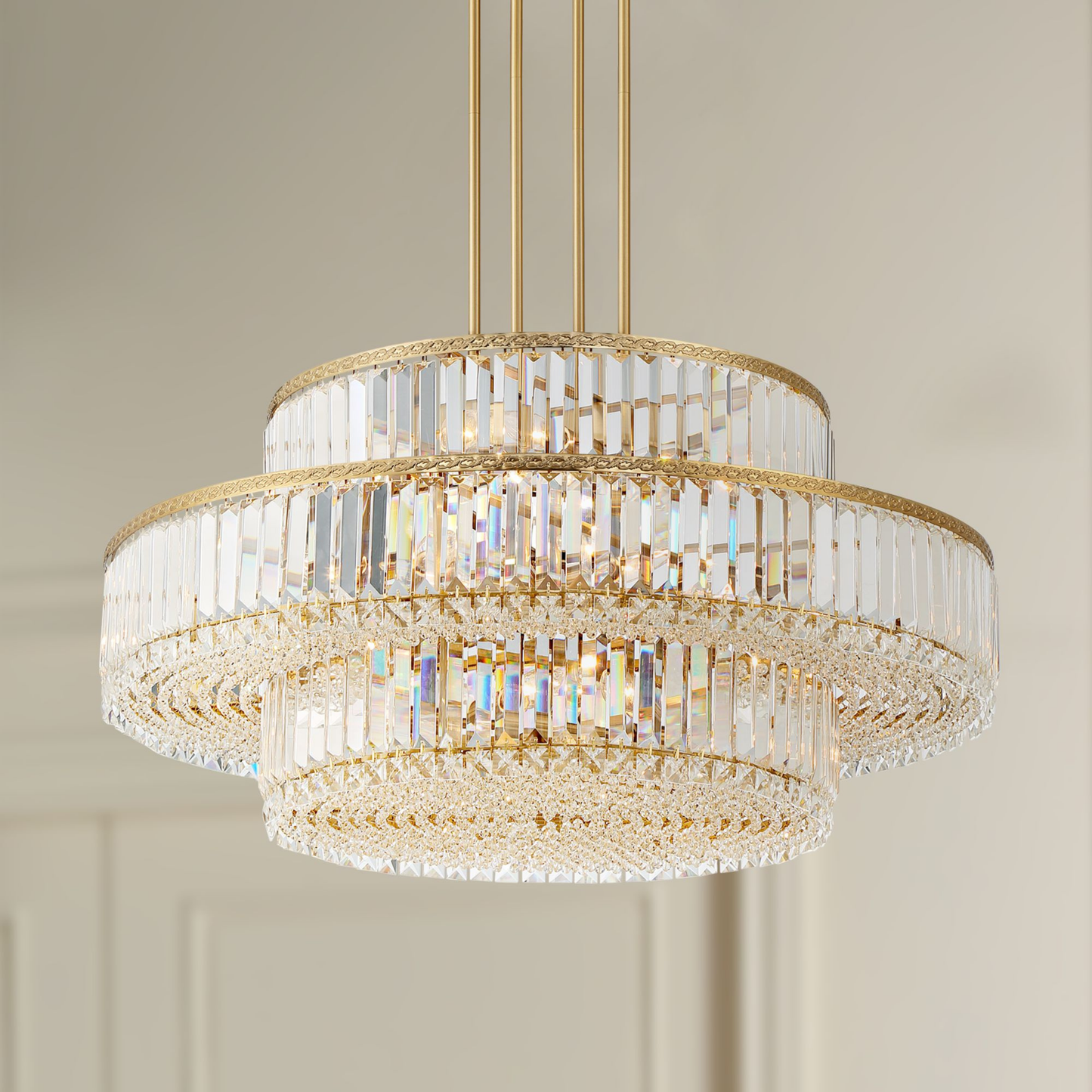 Chandelier / Lámpara Colgante De Tres Niveles Color Oro Suave & Cristal