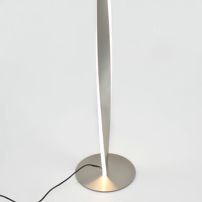 Lámpara de Piso Escultórica Helice LED