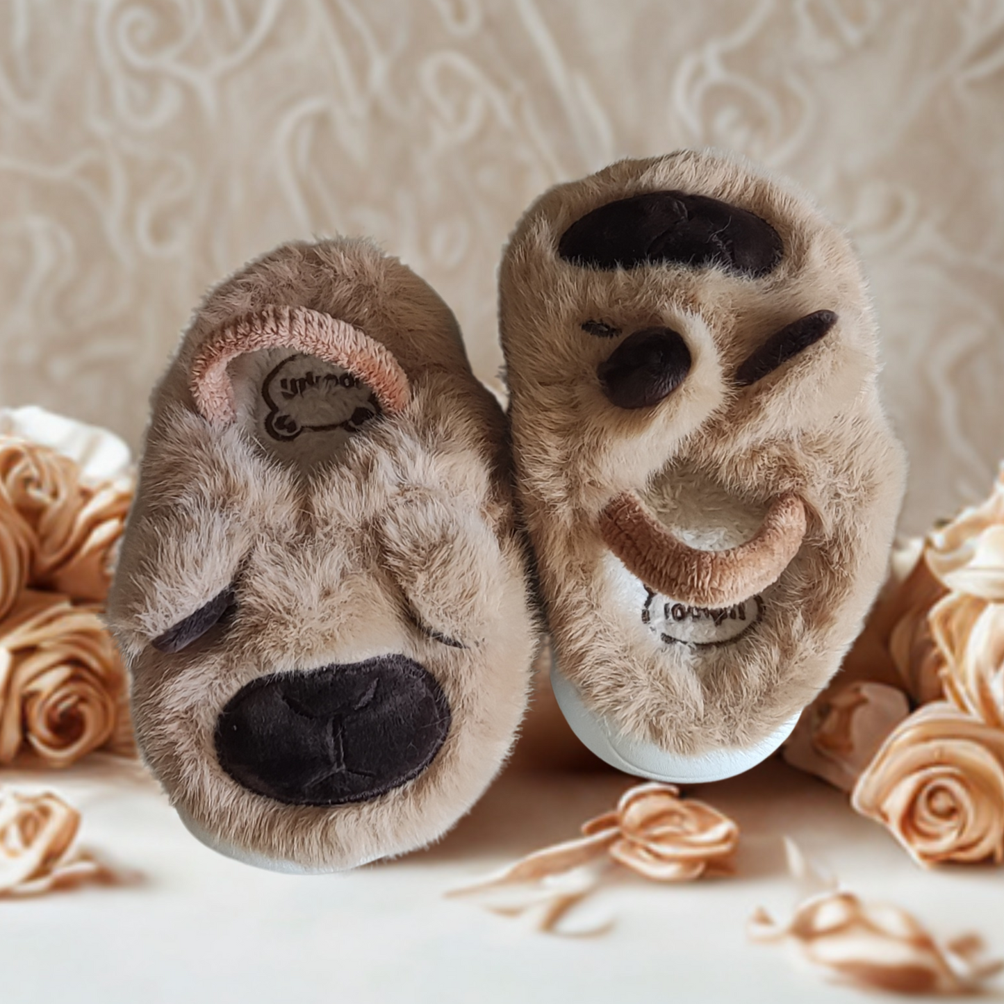 Pantuflas de Capibara Cerradas con Elástico color Marrón (Bebé)